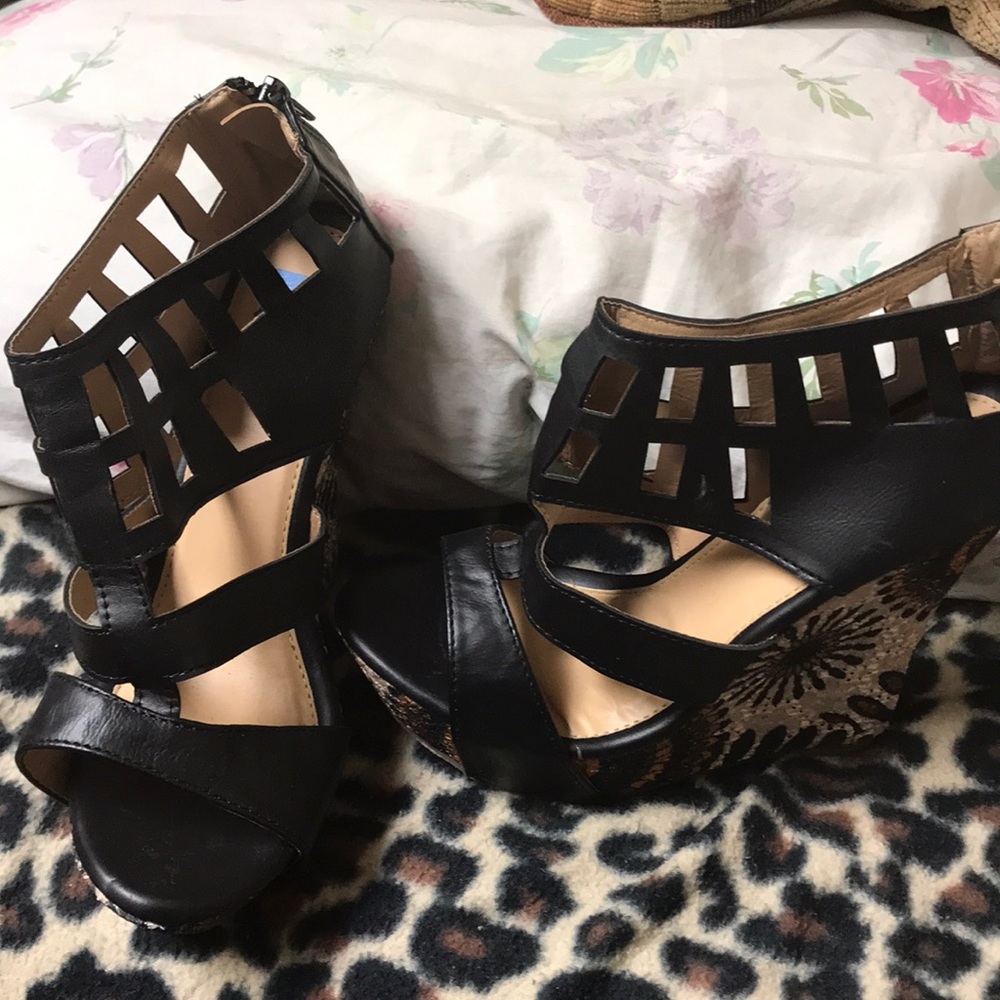 Wedges - Picture 2 of 2